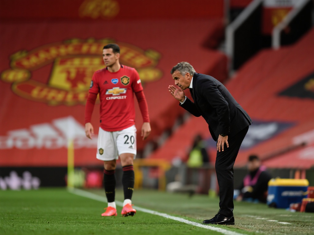 阿莫林公开致歉：曼联灾难赛季后迎复苏希望