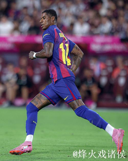 巴萨主帅：拉什福德主动让位，胜利才是首要目标