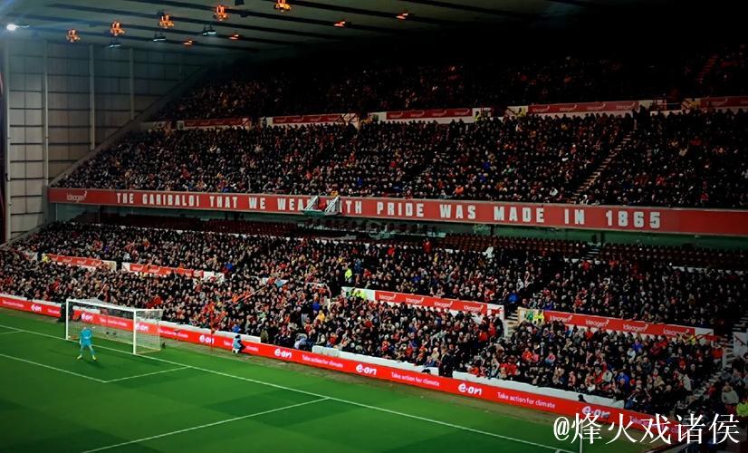 诺丁汉森林宣布主场扩容计划，目标提升至52000个座位